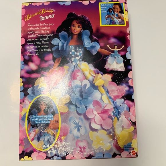 Blossom Beauty Teresa doll - Picture 2 of 4